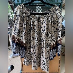 Southern Stitch Women’s Blouse